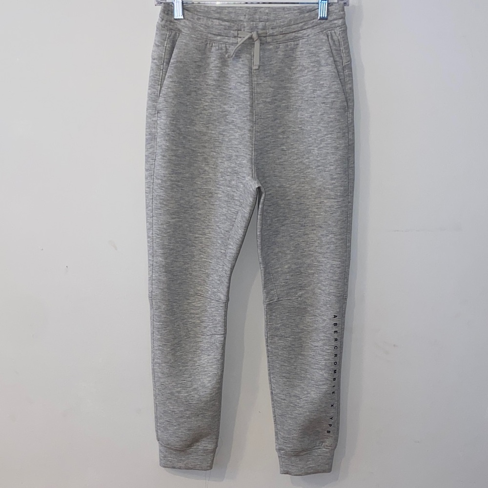 Abercrombie Youth Teen Heather Gray Sweatpants Size 13/14 Like New
